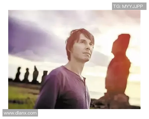 当婴儿与足球明星相遇时他们的命运交织成了一场奇妙的冒险故事